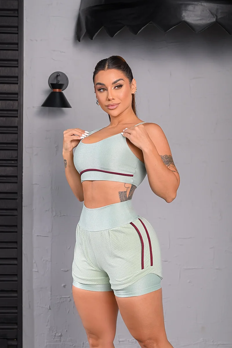 Conjunto Fitness Alice Short Duplo e Top Aloe Premium