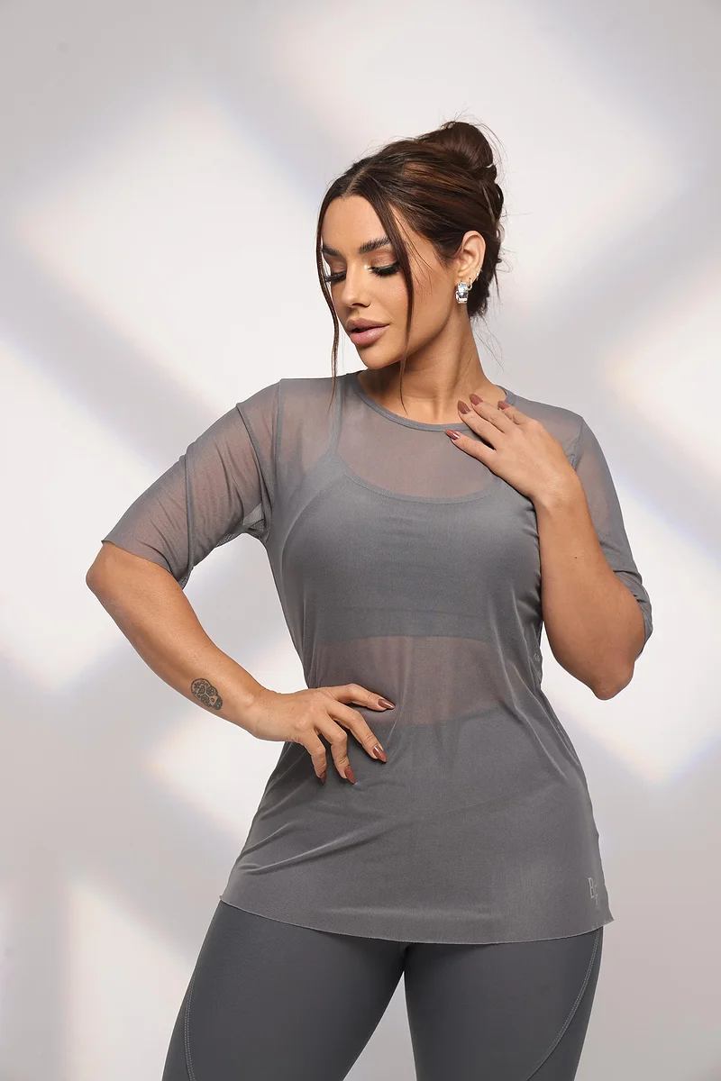Blusa Tule Cinza Grafite